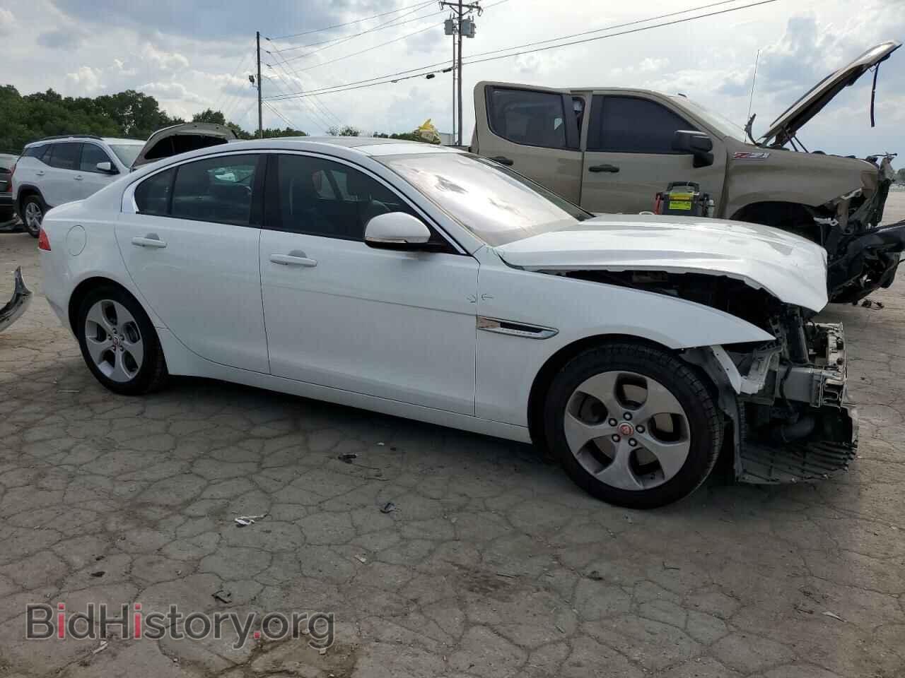 2017 JAGUAR XE - VIN: SAJAR4BG3HA976194 - Фото 4