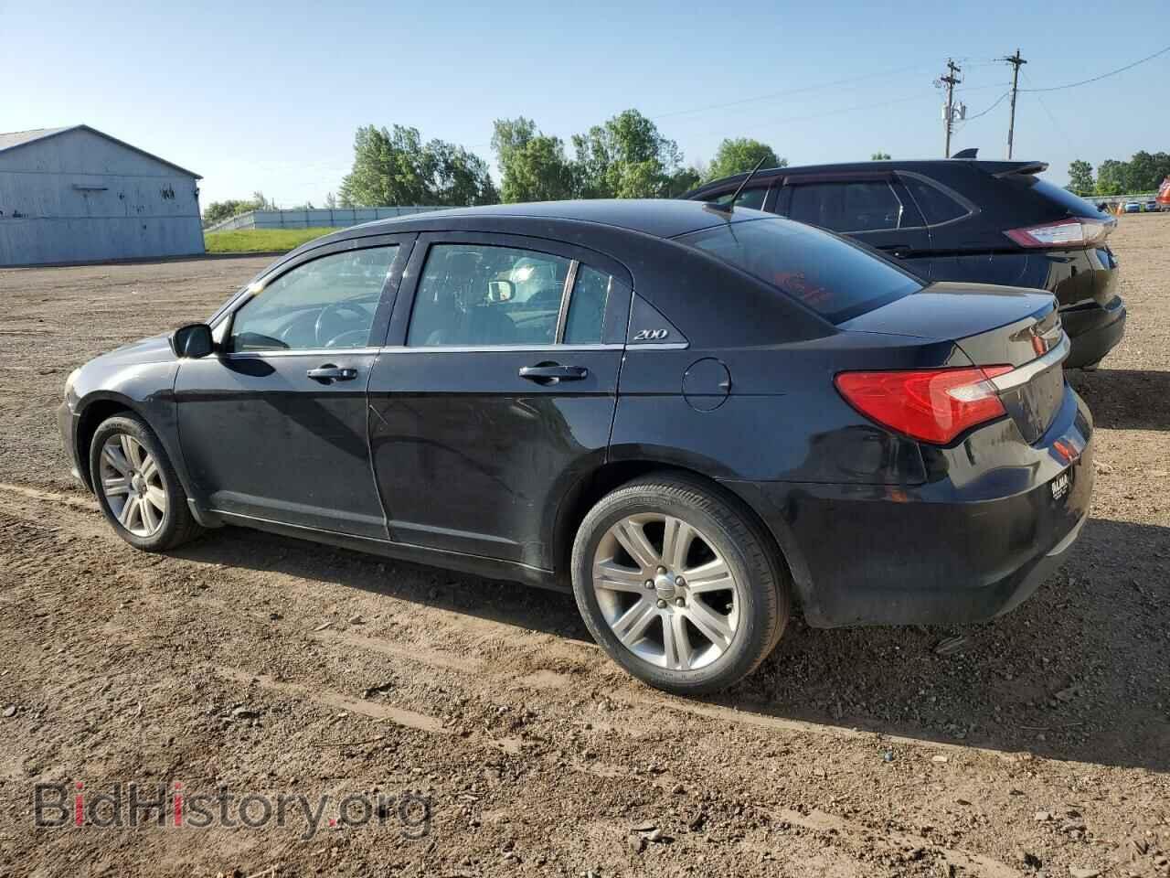 2013 CHRYSLER 200 - VIN: 1C3CCBBB2DN726373 - Фото 2