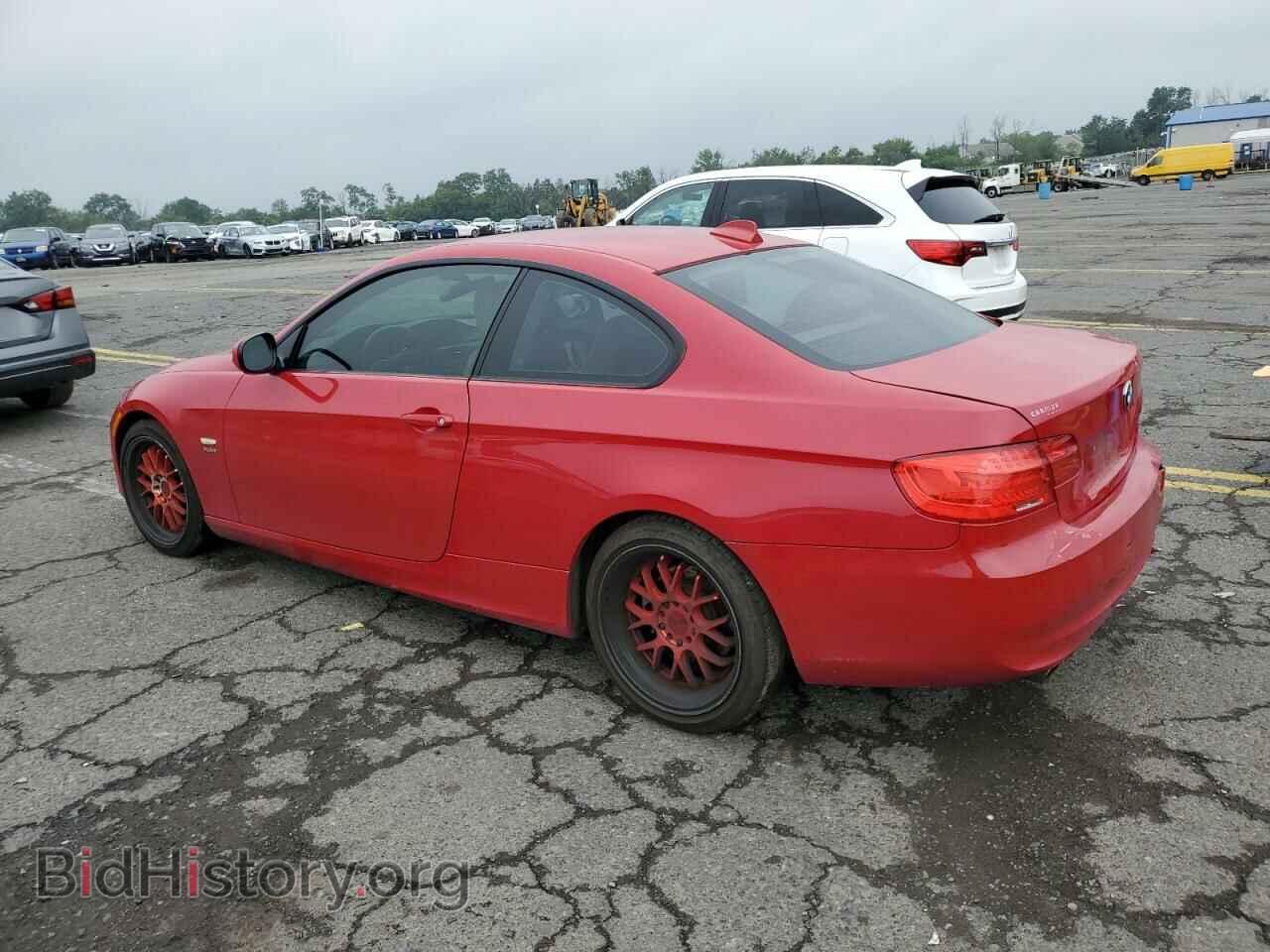 2011 BMW 3 SERIES - VIN: WBAKF3C53BE566768 - Фото 2