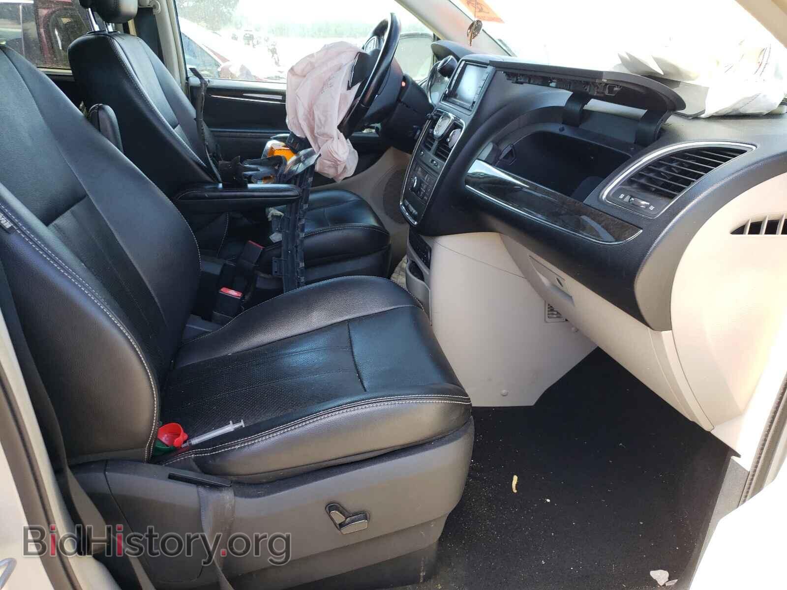 2011 CHRYSLER MINIVAN - VIN: 2A4RR8DG4BR759692 - Photo 5