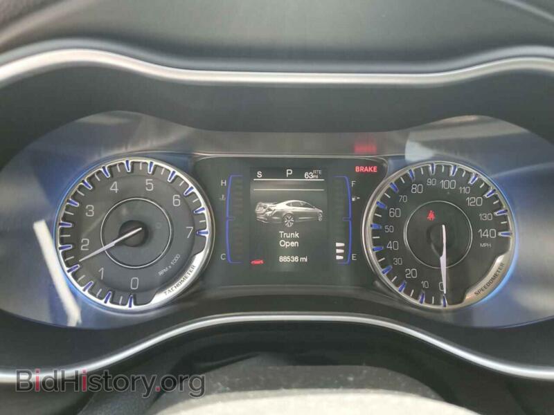 2015 Chrysler 200 (VIN 1C3CCCAB4FN603653) — photo 9 of 14