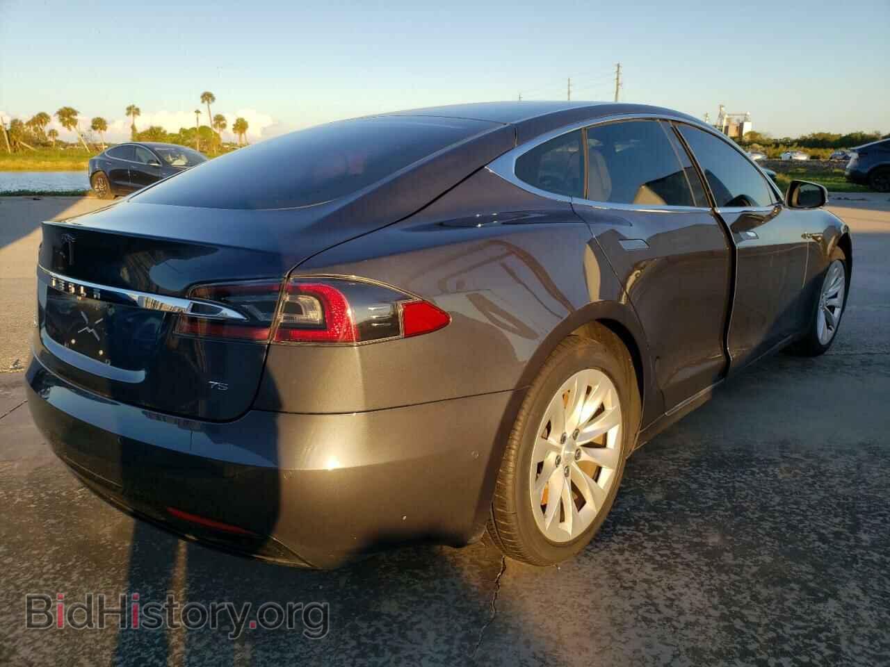 2017 TESLA MODEL S - VIN: 5YJSA1E16HF188968 - Photo 4