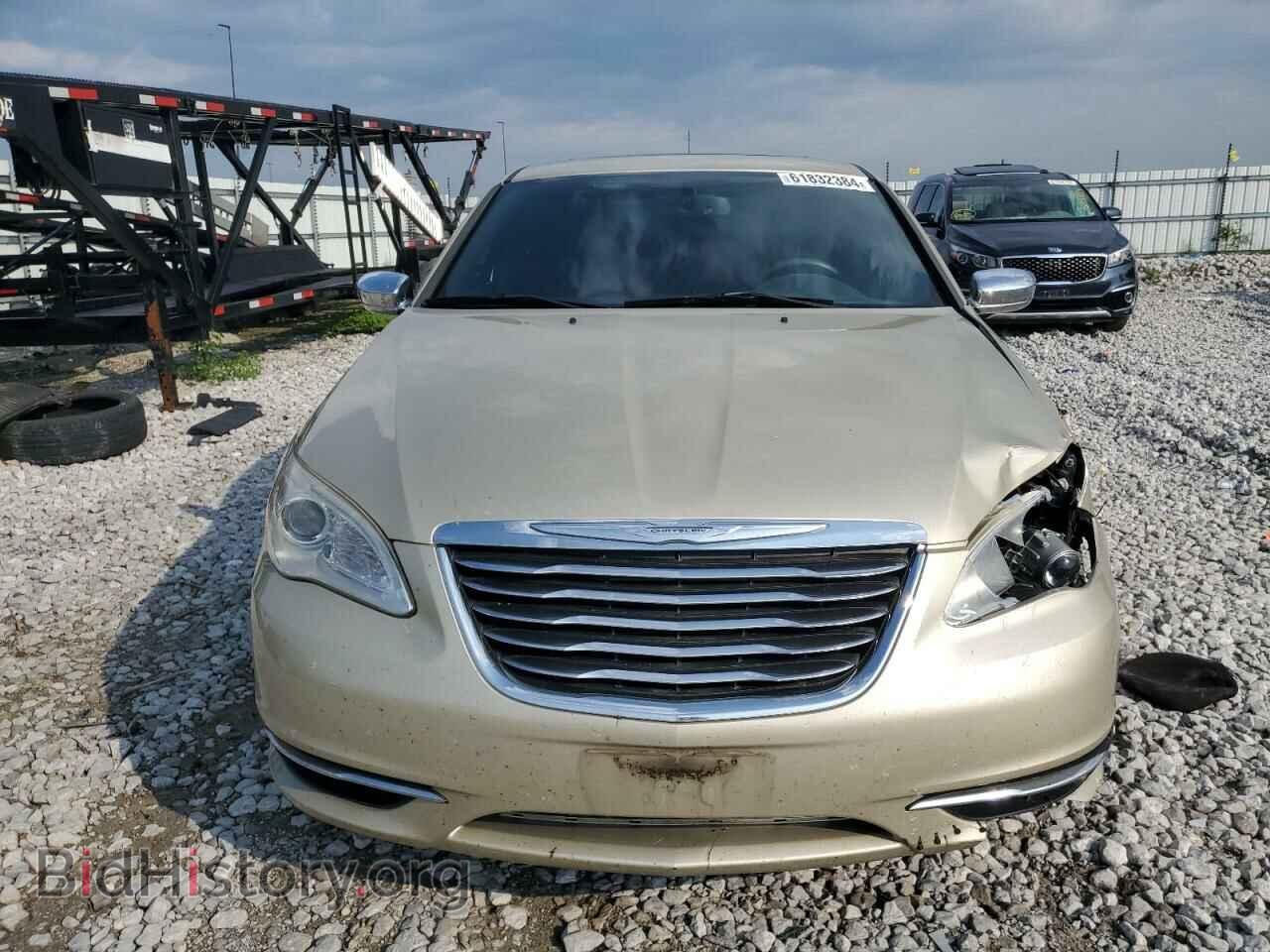 2011 CHRYSLER 200 - VIN: 1C3BC2FG9BN505819 - Фото 5