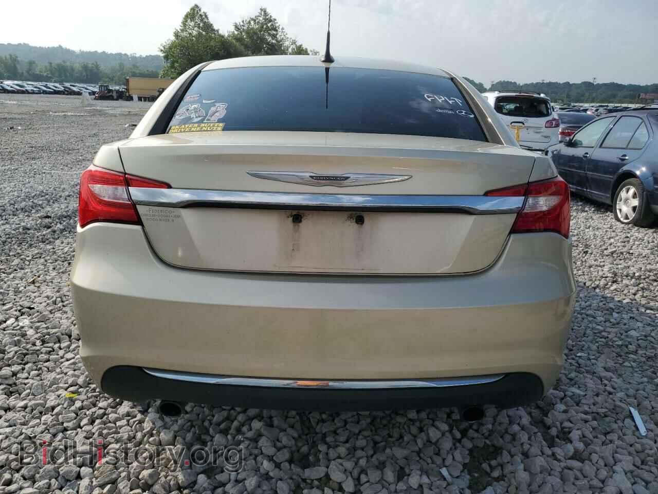 2011 CHRYSLER 200 - VIN: 1C3BC2FG9BN505819 - Фото 6