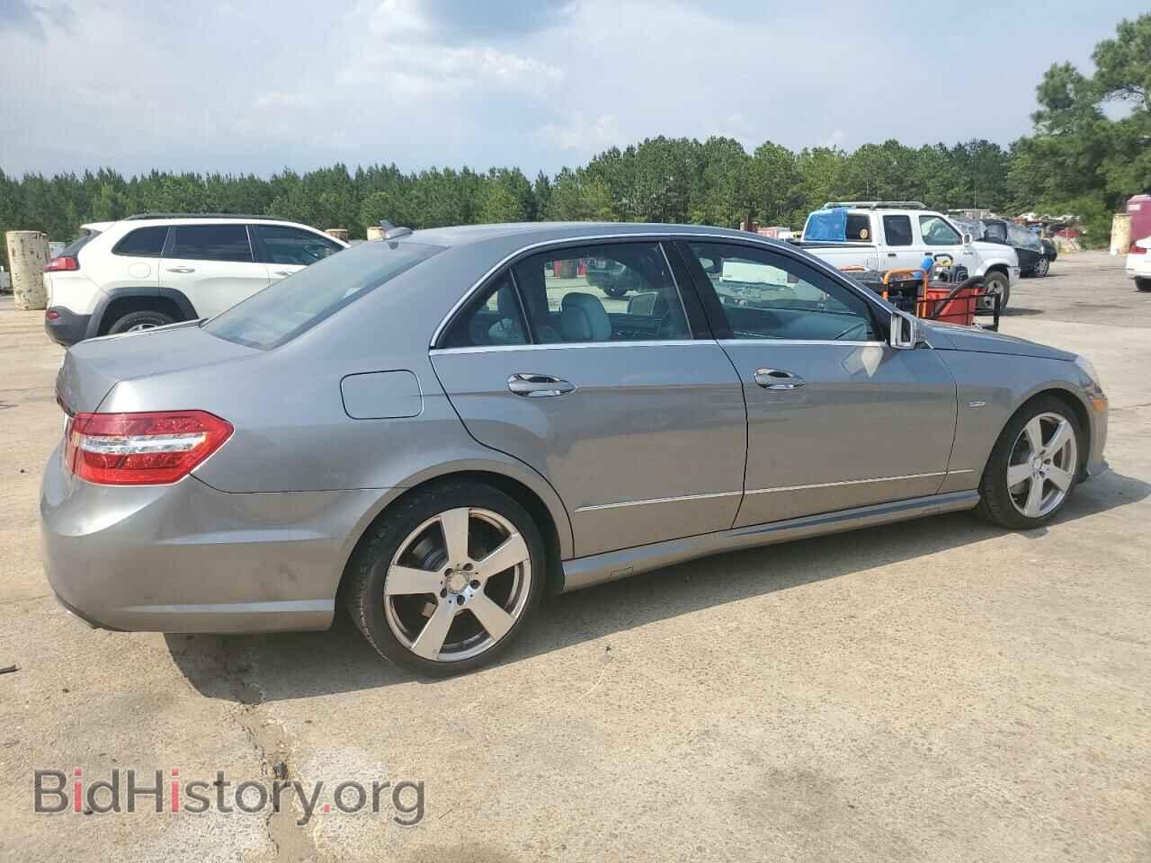 2012 MERCEDES-BENZ E-CLASS - VIN: WDDHF5KB7CA572510 - Фото 3