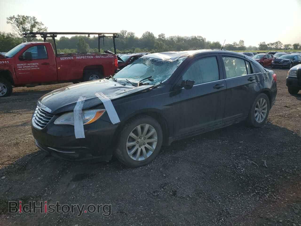Photo 1C3BC1FG6BN512852 - CHRYSLER 200 2011