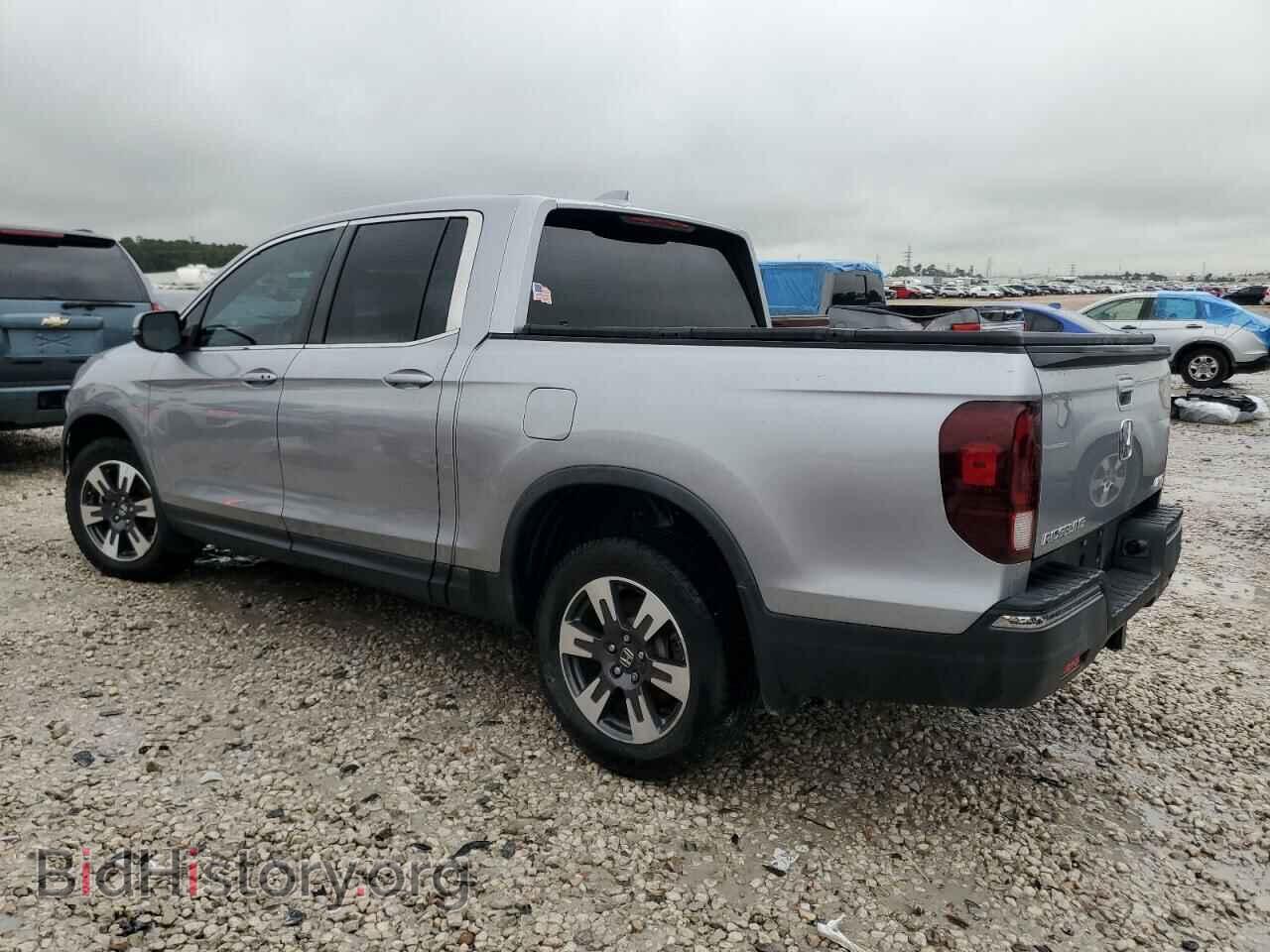 2018 HONDA RIDGELINE - VIN: 5FPYK3F60JB004313 - Фото 2