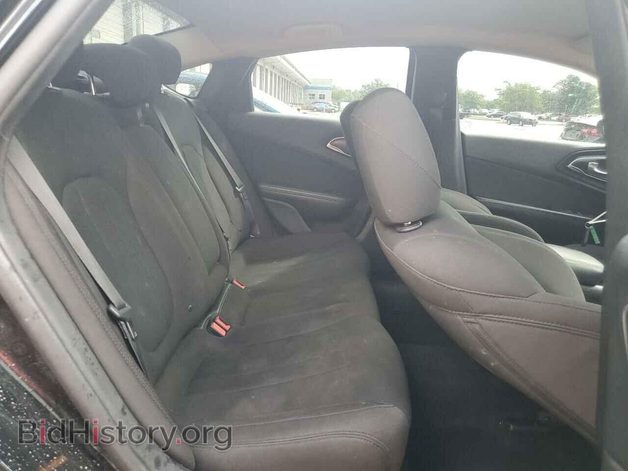 2015 CHRYSLER 200 - VIN: 1C3CCCAB3FN715828 - Фото 10