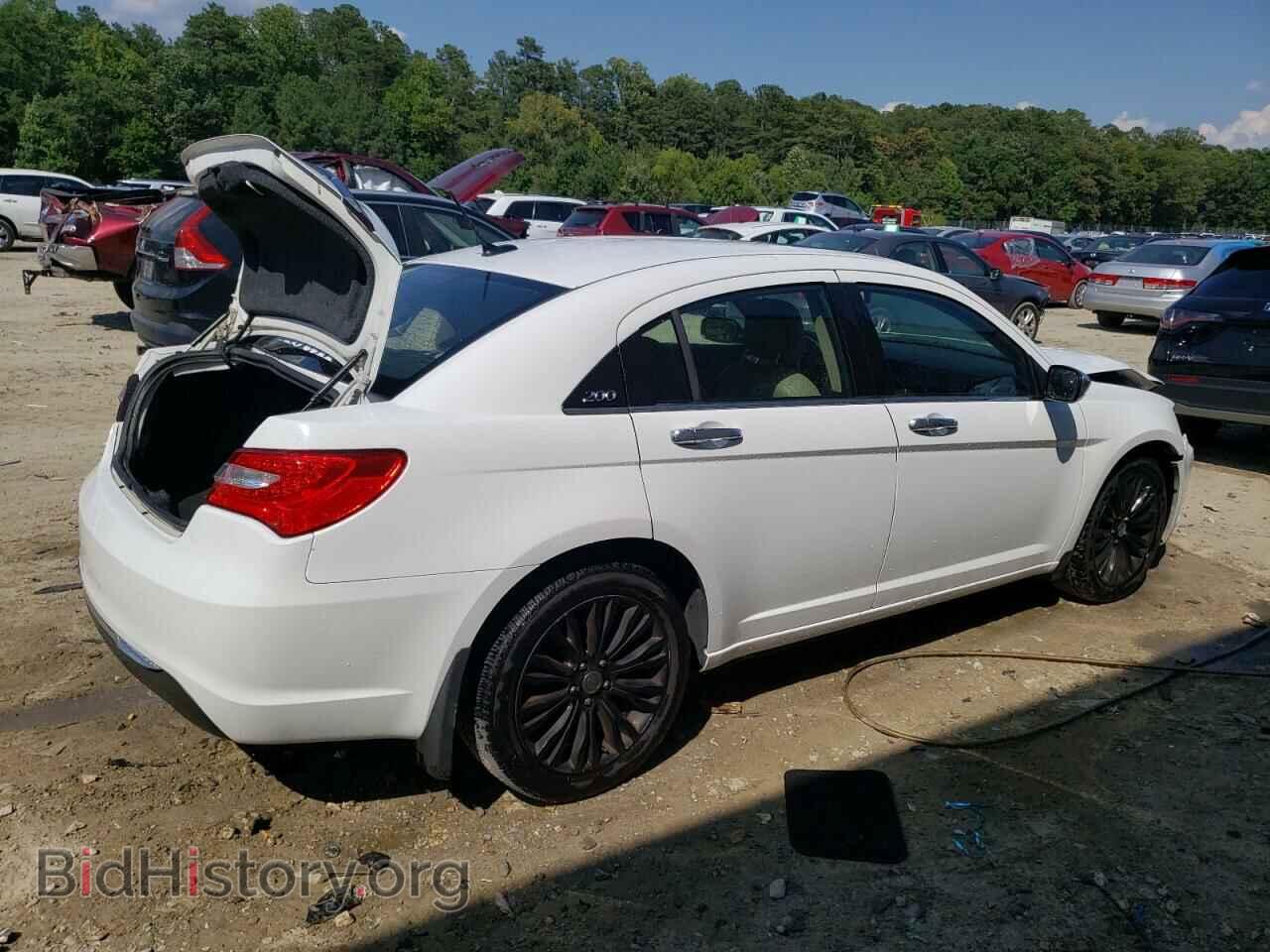 2012 CHRYSLER 200 - VIN: 1C3CCBCGXCN250060 - Фото 3