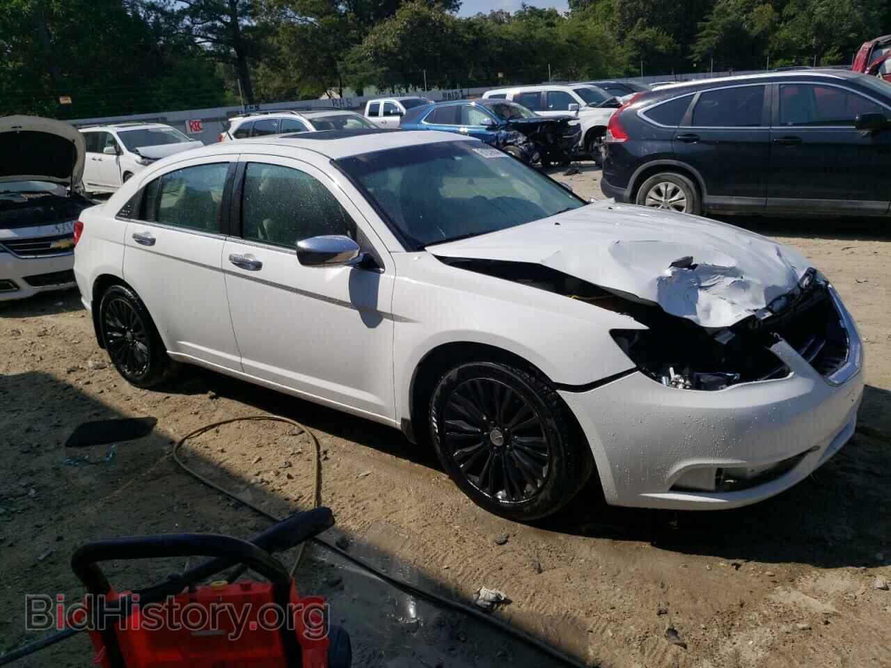 2012 CHRYSLER 200 - VIN: 1C3CCBCGXCN250060 - Фото 4