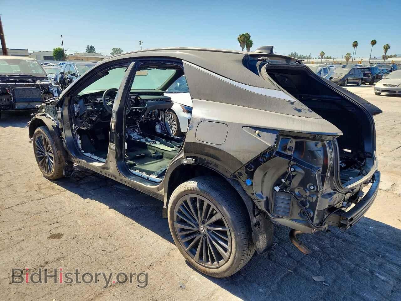 2025 LEXUS UNKNOWN - VIN: 2T2BBMCA8SC076102 - Фото 2