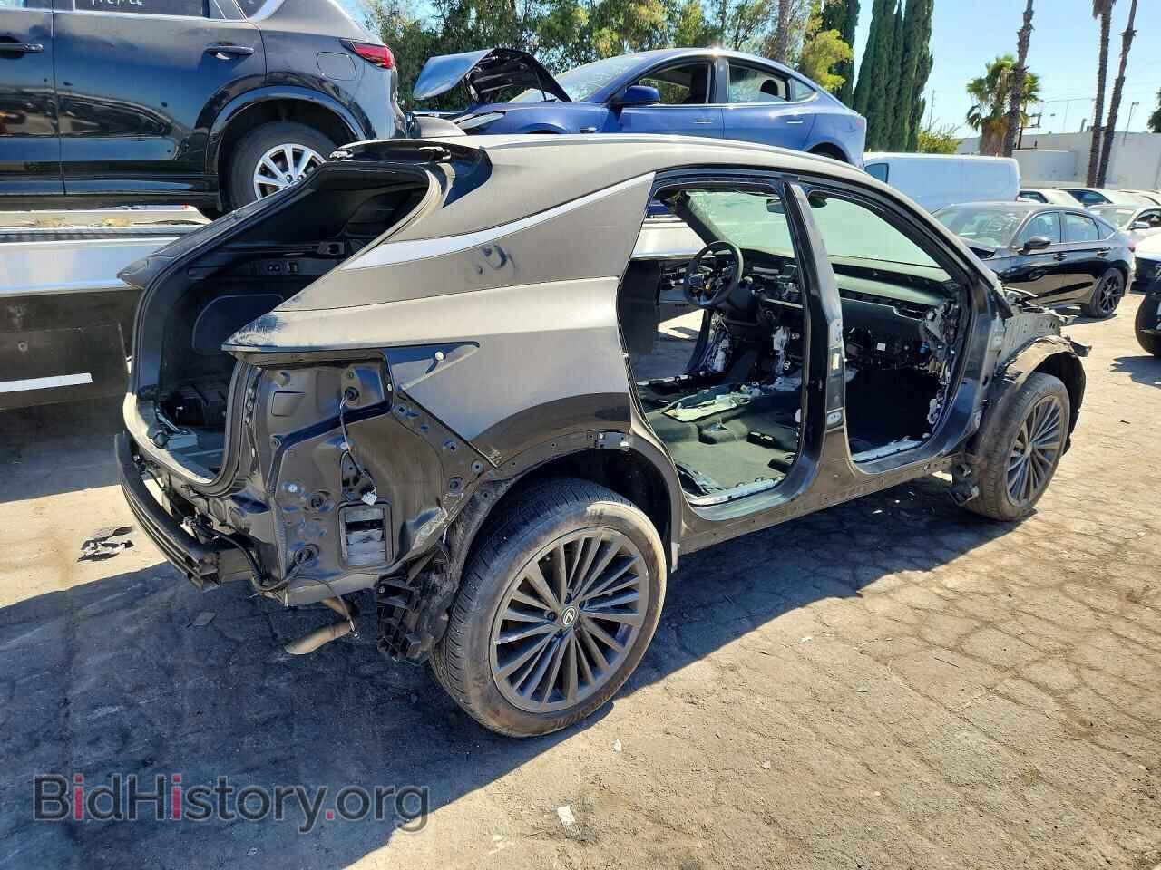 2025 LEXUS UNKNOWN - VIN: 2T2BBMCA8SC076102 - Фото 3