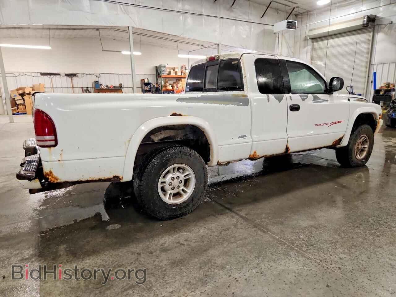 2008 DODGE DAKOTA - VIN: 1B7GG23YXVS214321 - Фото 3