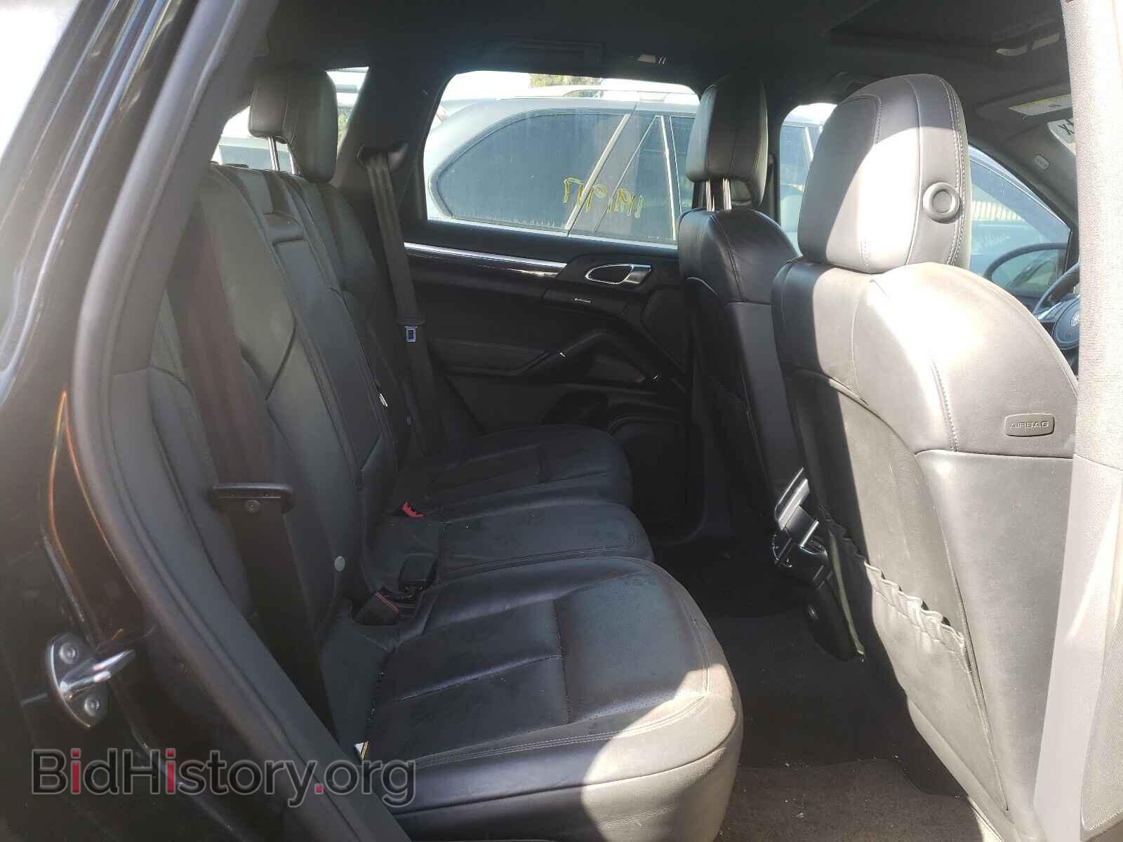 2011 PORSCHE CAYENNE - VIN: WP1AB2A25BLA43100 - Фото 6