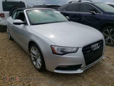2013 Audi A5 A5 Premium, серебристый — VIN WAULFAFH5DN001147, Copart