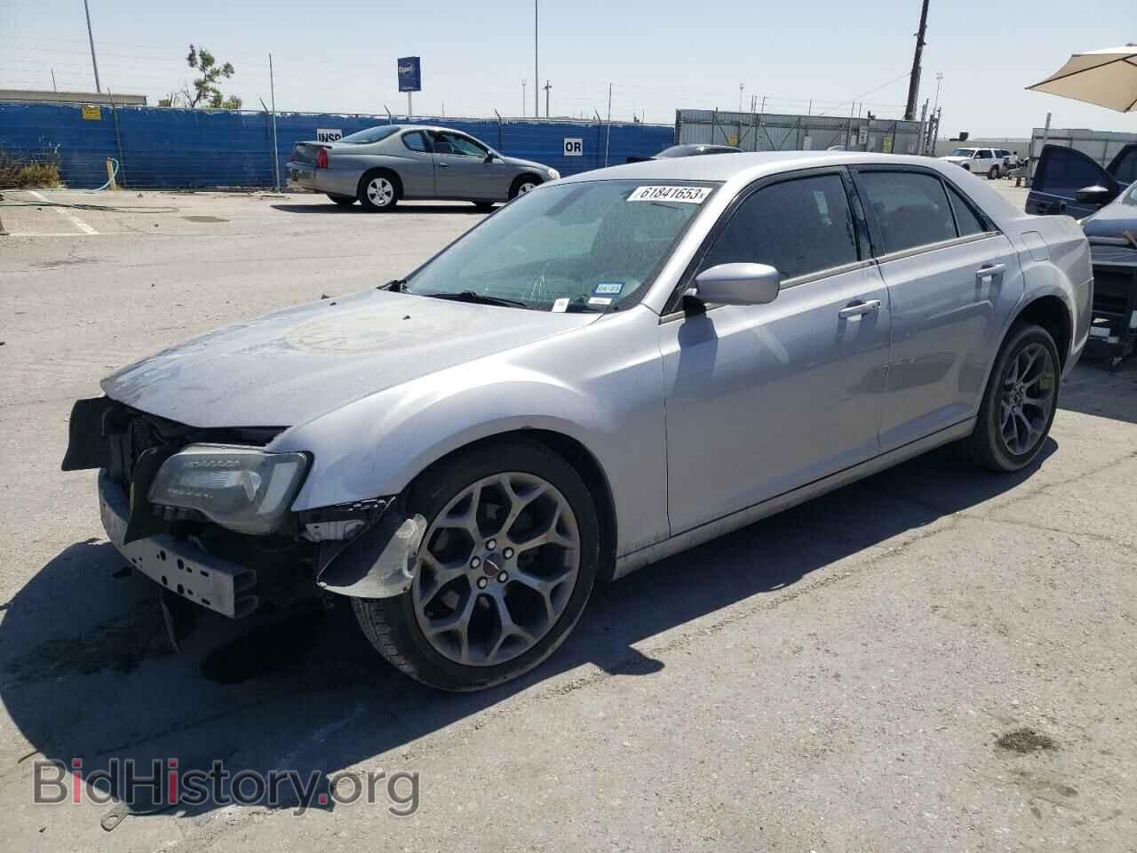 Фотография 2C3CCABG2HH663702 - CHRYSLER 300 2017
