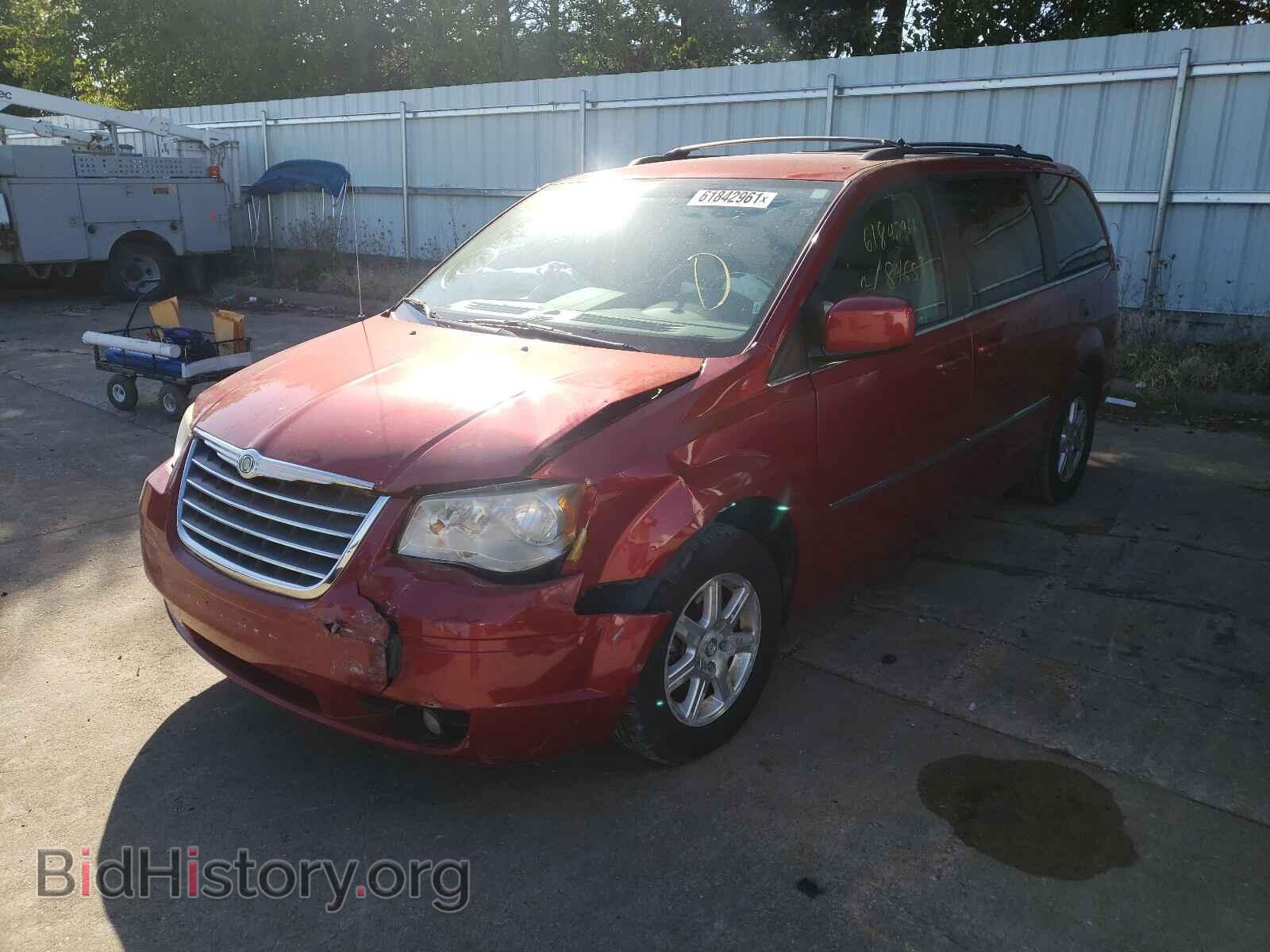 2009 CHRYSLER MINIVAN - VIN: 2A8HR54119R567726 - Фото 2