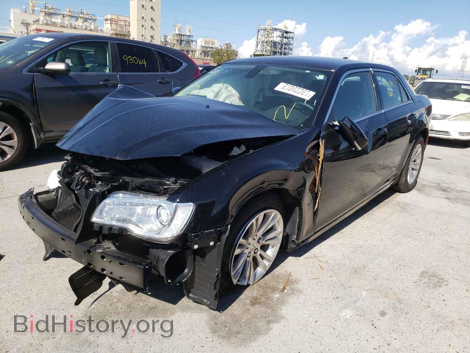 2021 CHRYSLER 300 - VIN: 2C3CCAAG1MH509025 - Фото 2