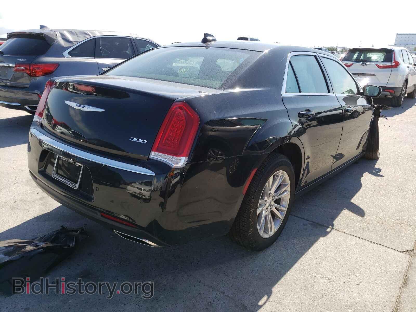 2021 CHRYSLER 300 - VIN: 2C3CCAAG1MH509025 - Фото 4