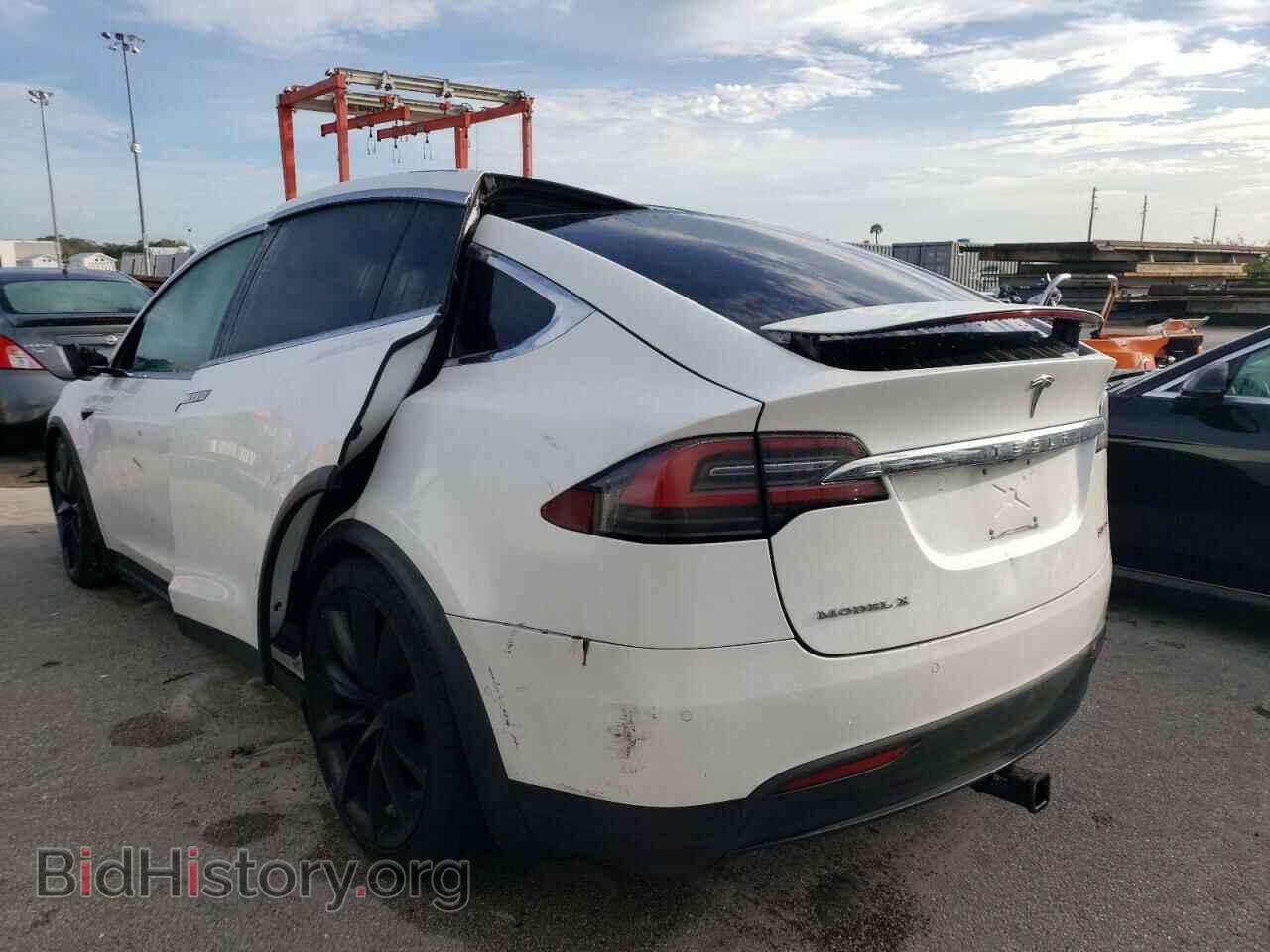 2017 TESLA MODEL X - VIN: 5YJXCDE4XHF051754 - Фото 3