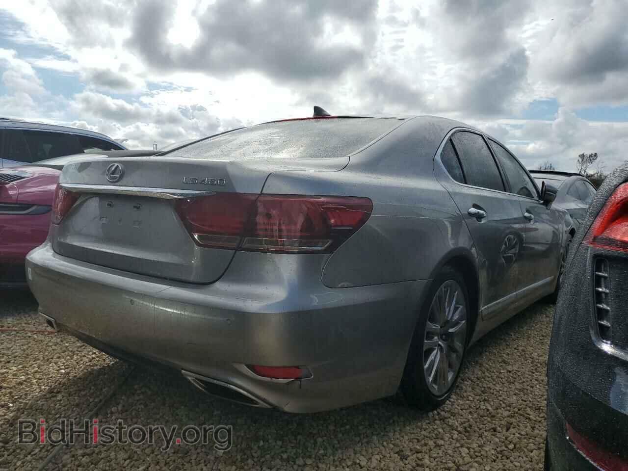 2017 LEXUS LS460 - VIN: JTHBL5EF8H5143611 - Photo 4