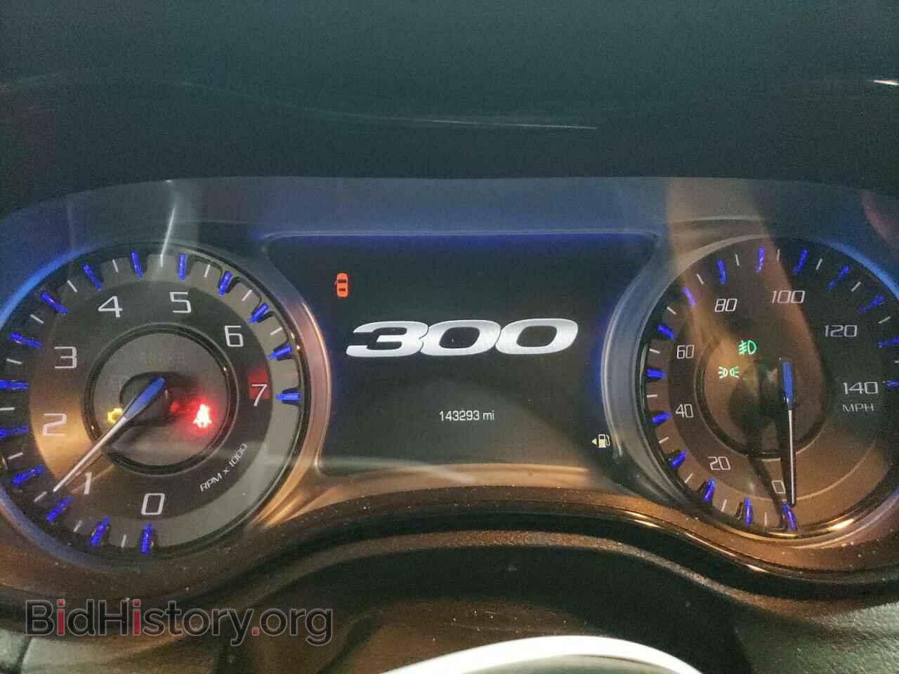 2016 CHRYSLER 300 - VIN: 2C3CCAGG2GH298719 - Фото 9