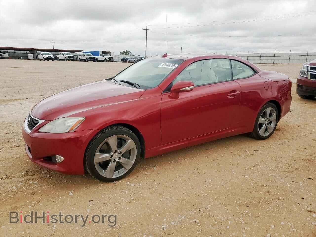 Photo JTHFE2C22A2504011 - LEXUS IS 2010