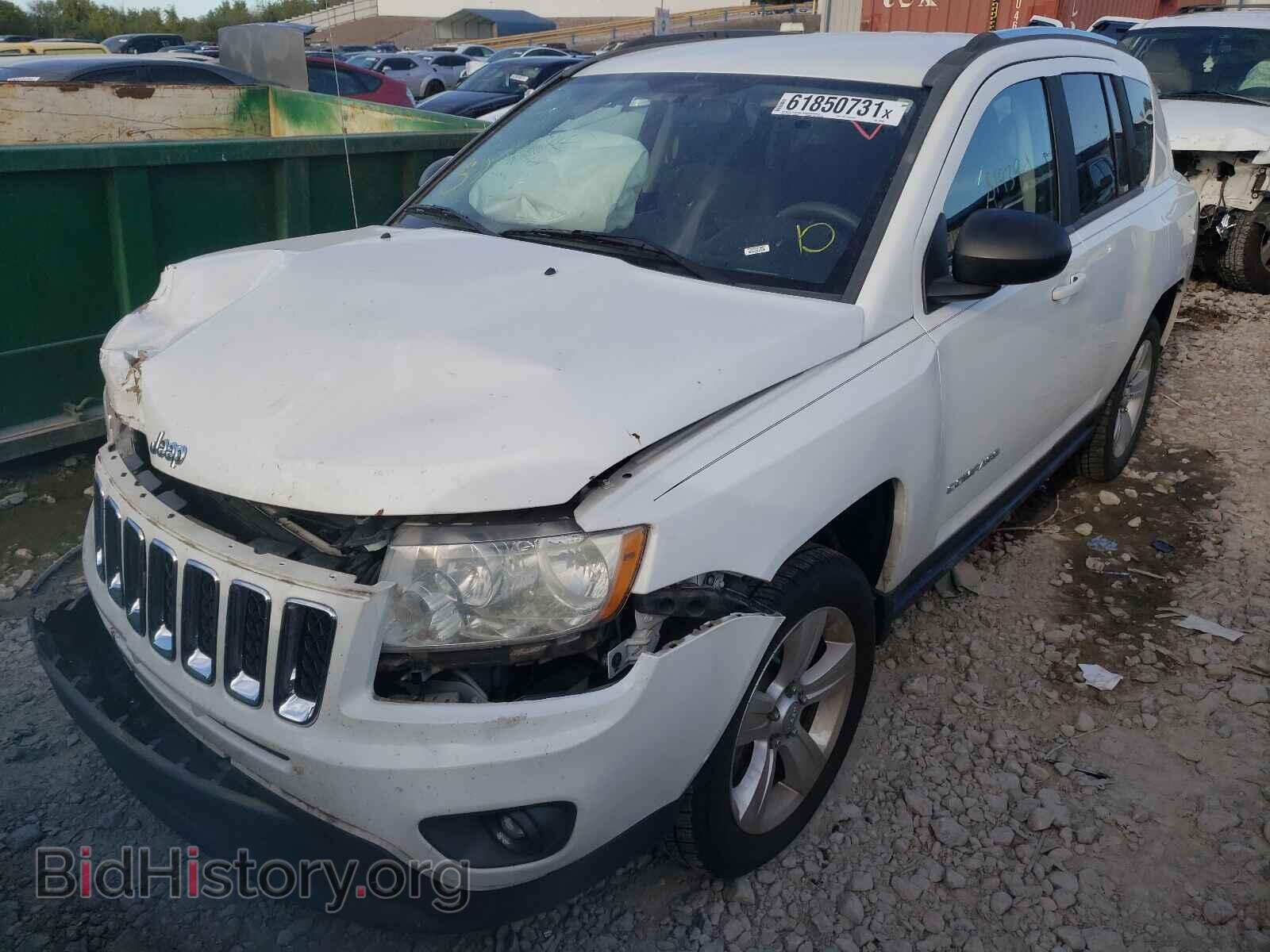 2012 JEEP COMPASS - VIN: 1C4NJCBA7CD604958 - Photo 2