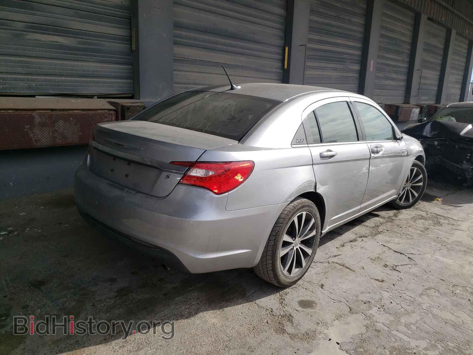 2013 CHRYSLER 200 - VIN: 1C3CCBBB7DN574669 - Фото 4