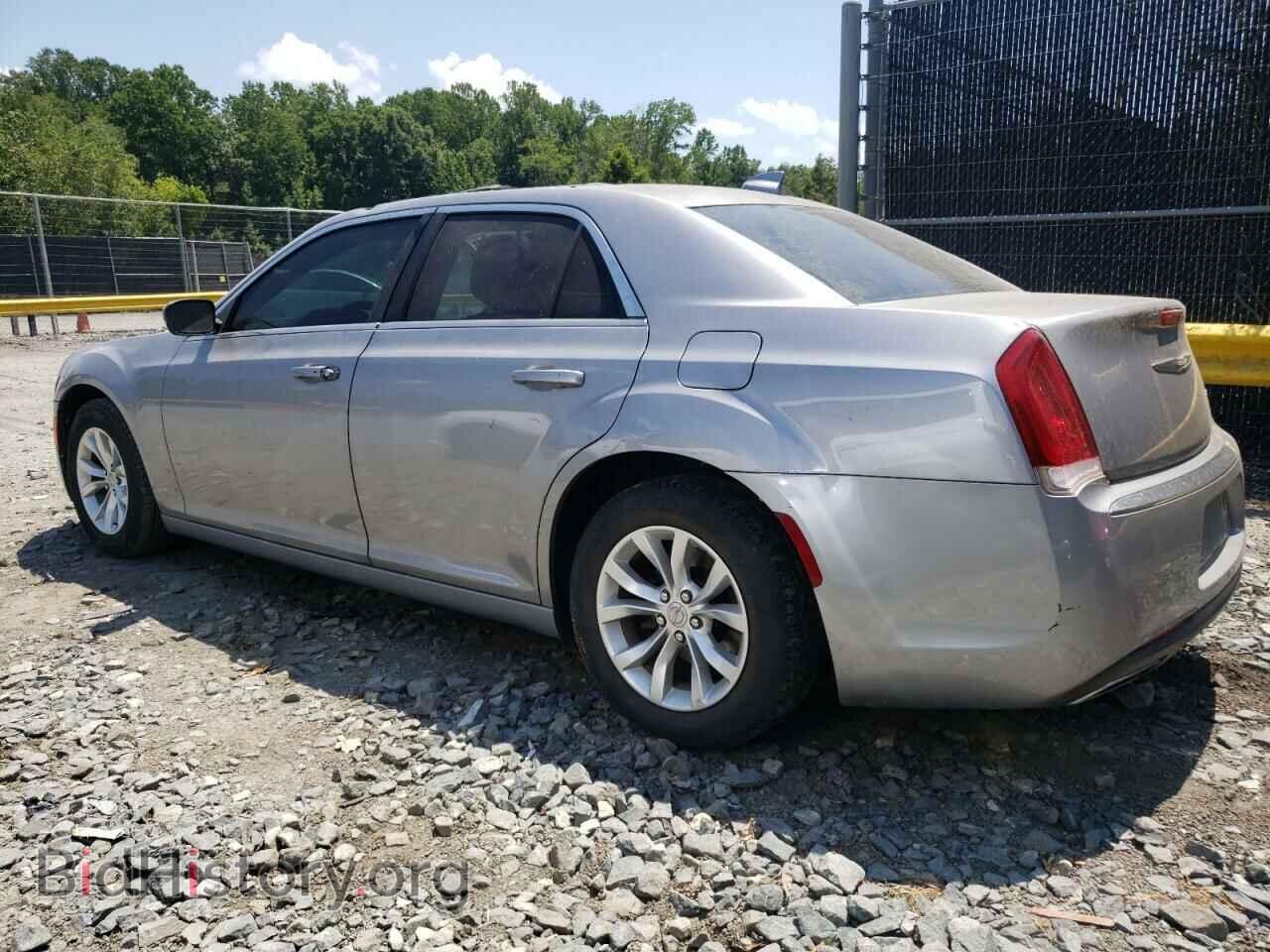 2015 CHRYSLER 300 - VIN: 2C3CCAAG6FH931116 - Фото 2