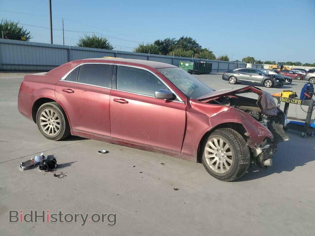 2012 CHRYSLER 300 - VIN: 2C3CCAAG1CH165548 - Фото 4