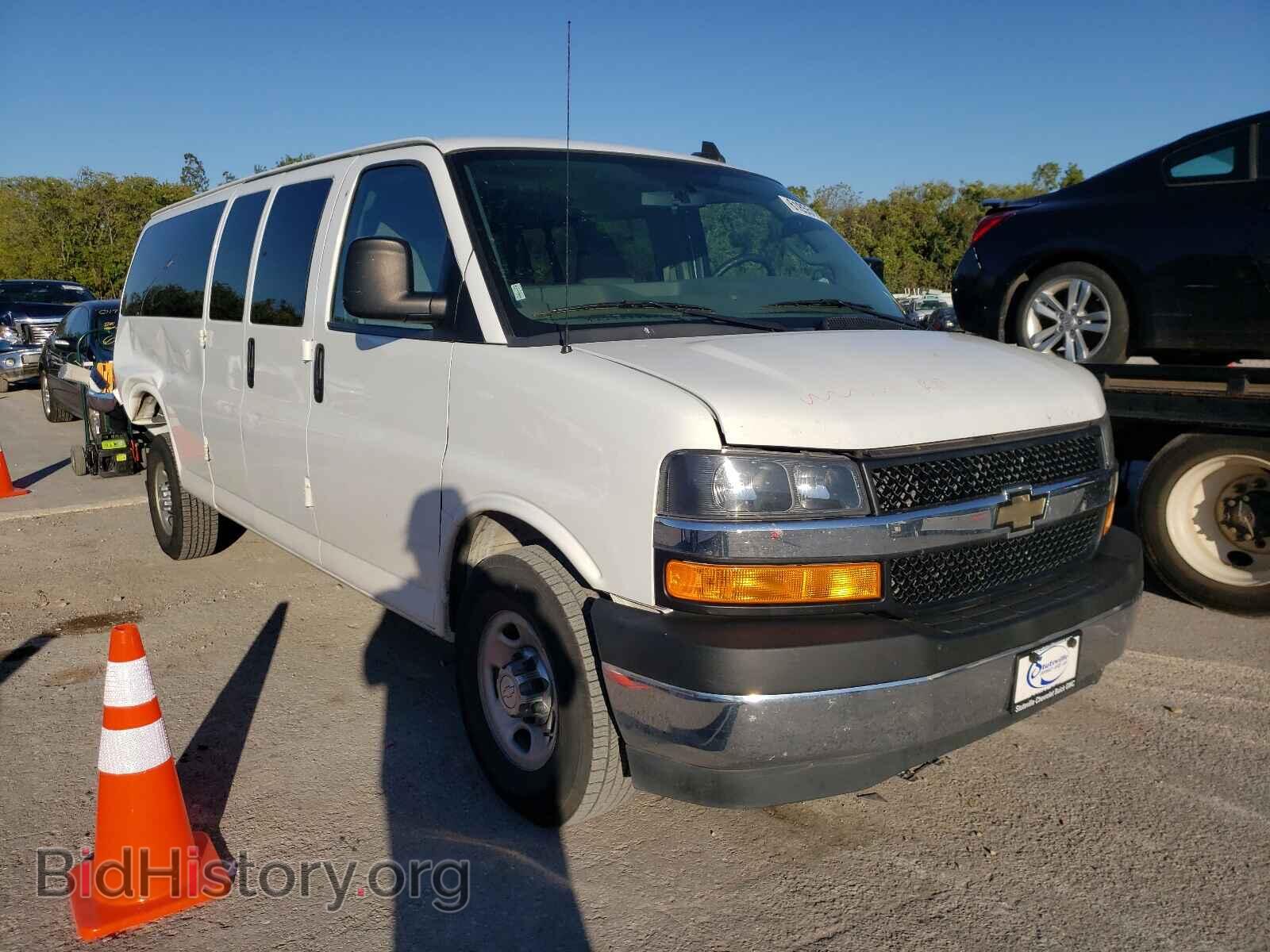 Photo 1GAZGPFG2H1172593 - CHEVROLET EXPRESS 2017