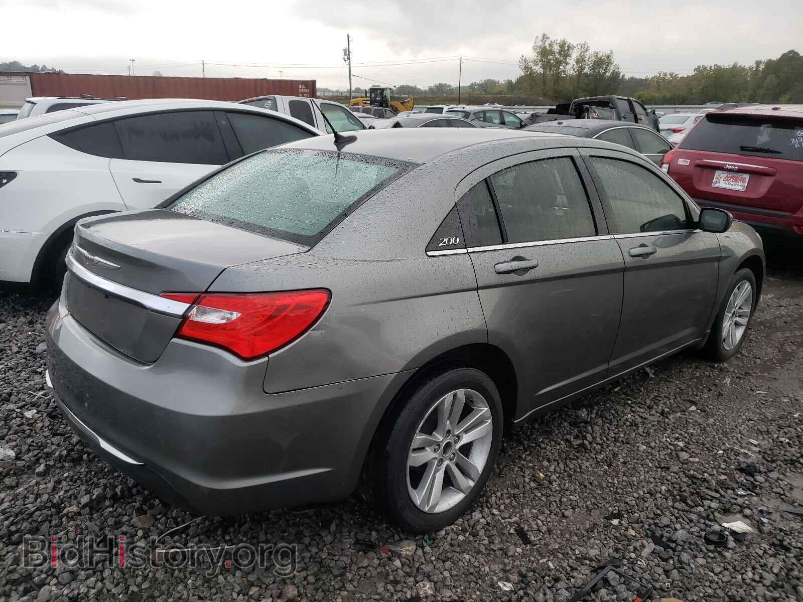 2012 CHRYSLER 200 - VIN: 1C3CCBBB9CN298848 - Фото 4