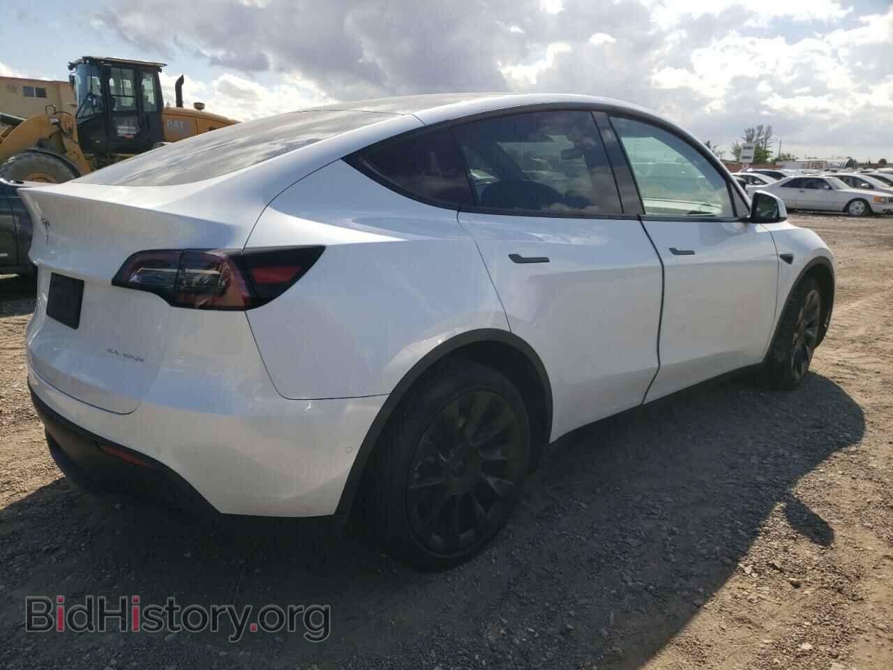 2022 TESLA MODEL Y - VIN: 7SAYGDEEXNF385735 - Photo 3