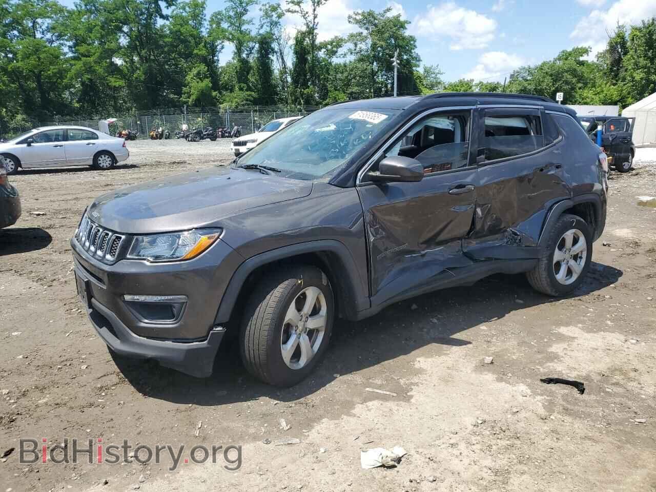 Фотография 3C4NJDBB4JT326316 - JEEP COMPASS 2018
