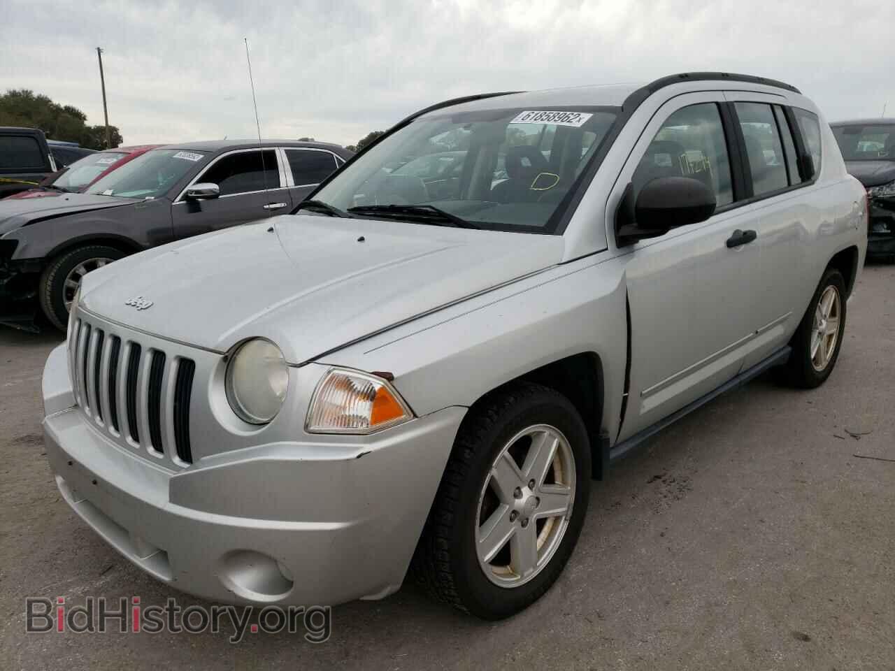 2008 JEEP COMPASS - VIN: 1J8FT47W68D798164 - Фото 2