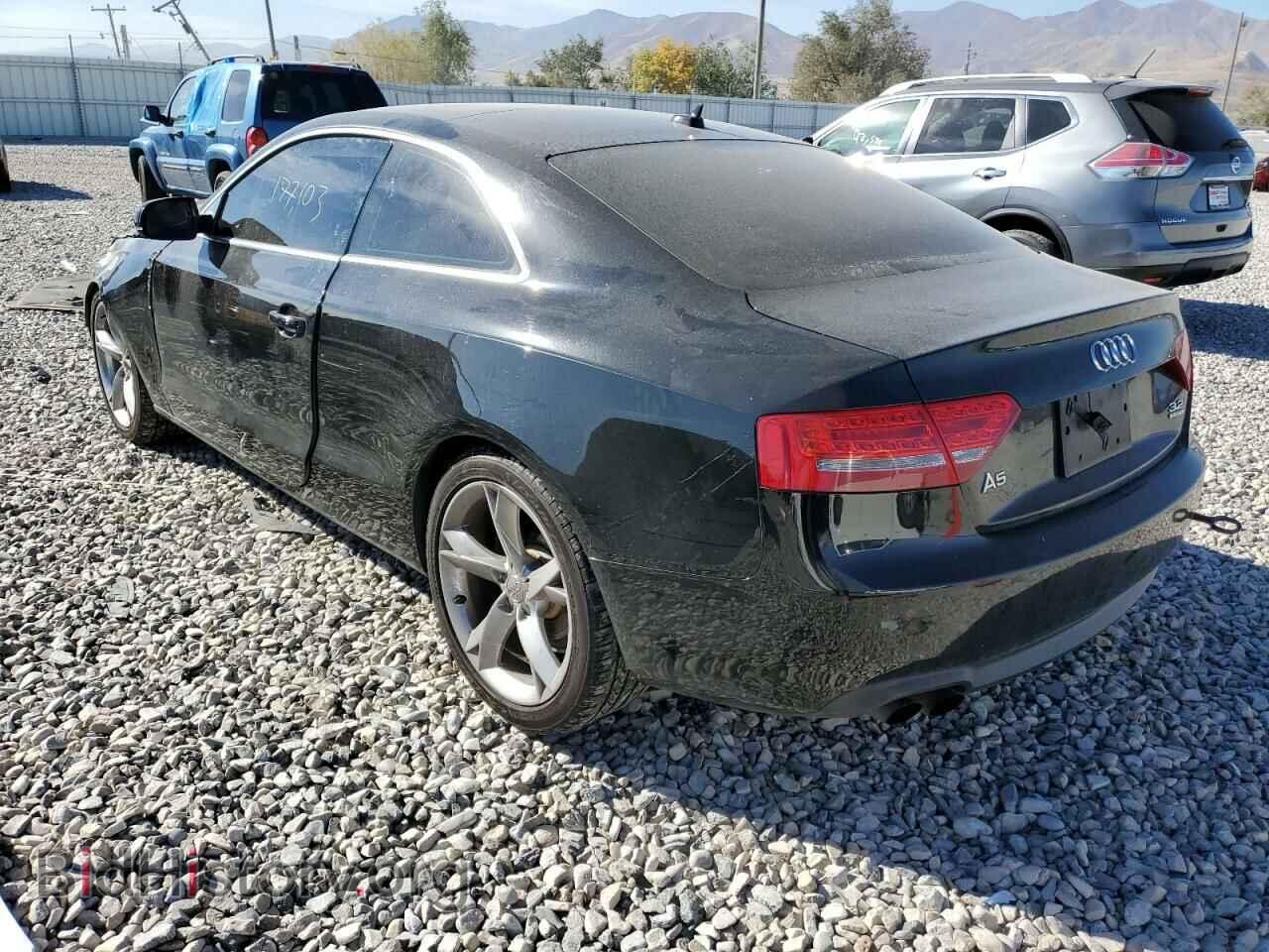 2011 AUDI A5 - VIN: WAULFAFR2BA073257 - Фото 3