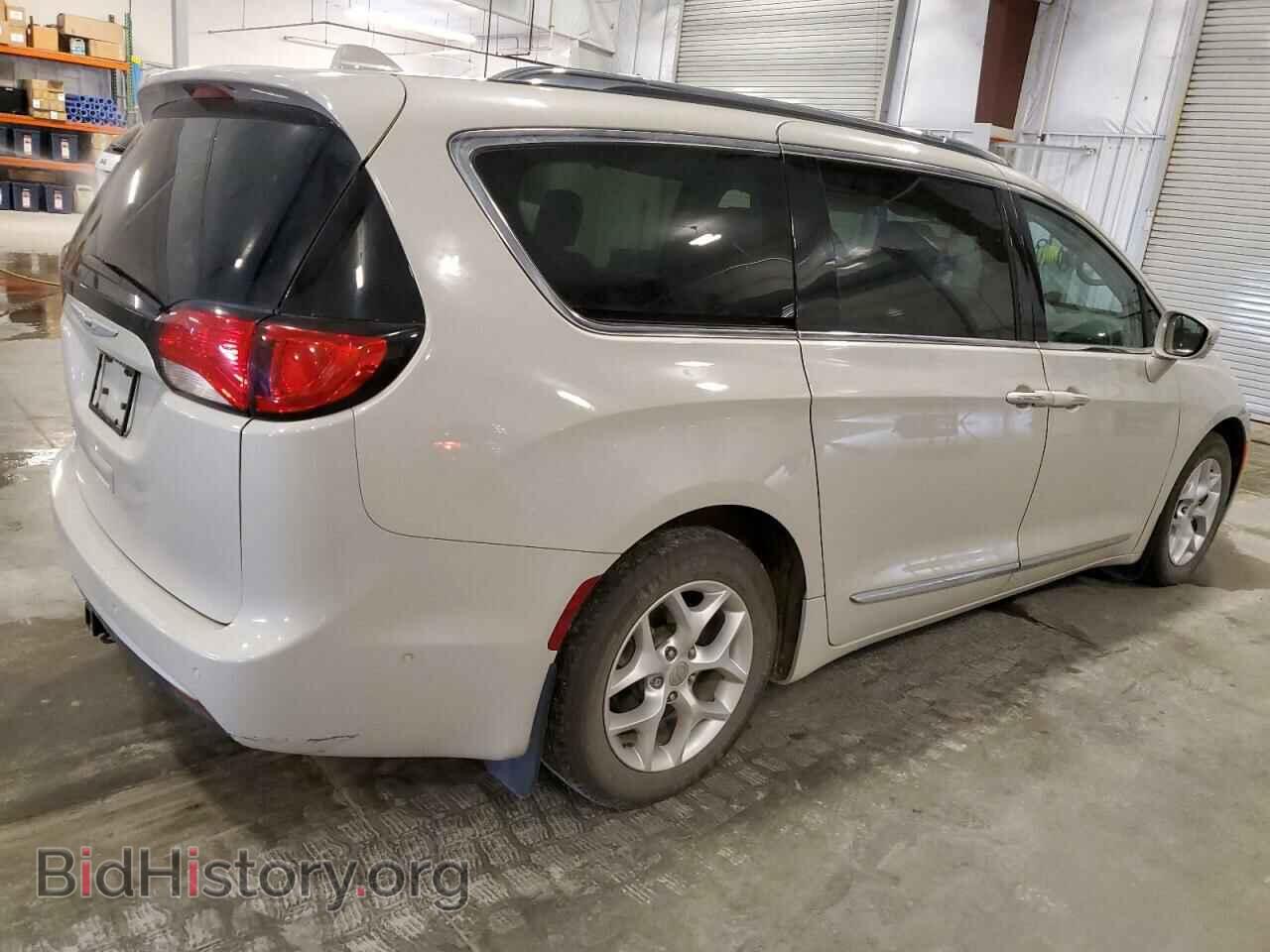 2017 CHRYSLER PACIFICA - VIN: 2C4RC1EG2HR638472 - Фото 3