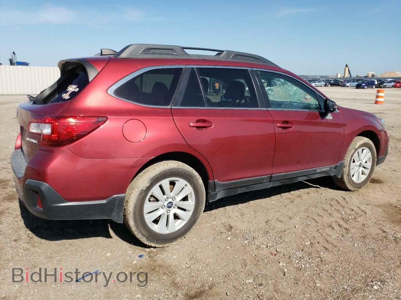2018 SUBARU OUTBACK - VIN: 4S4BSAFC3J3385690 - Фото 3