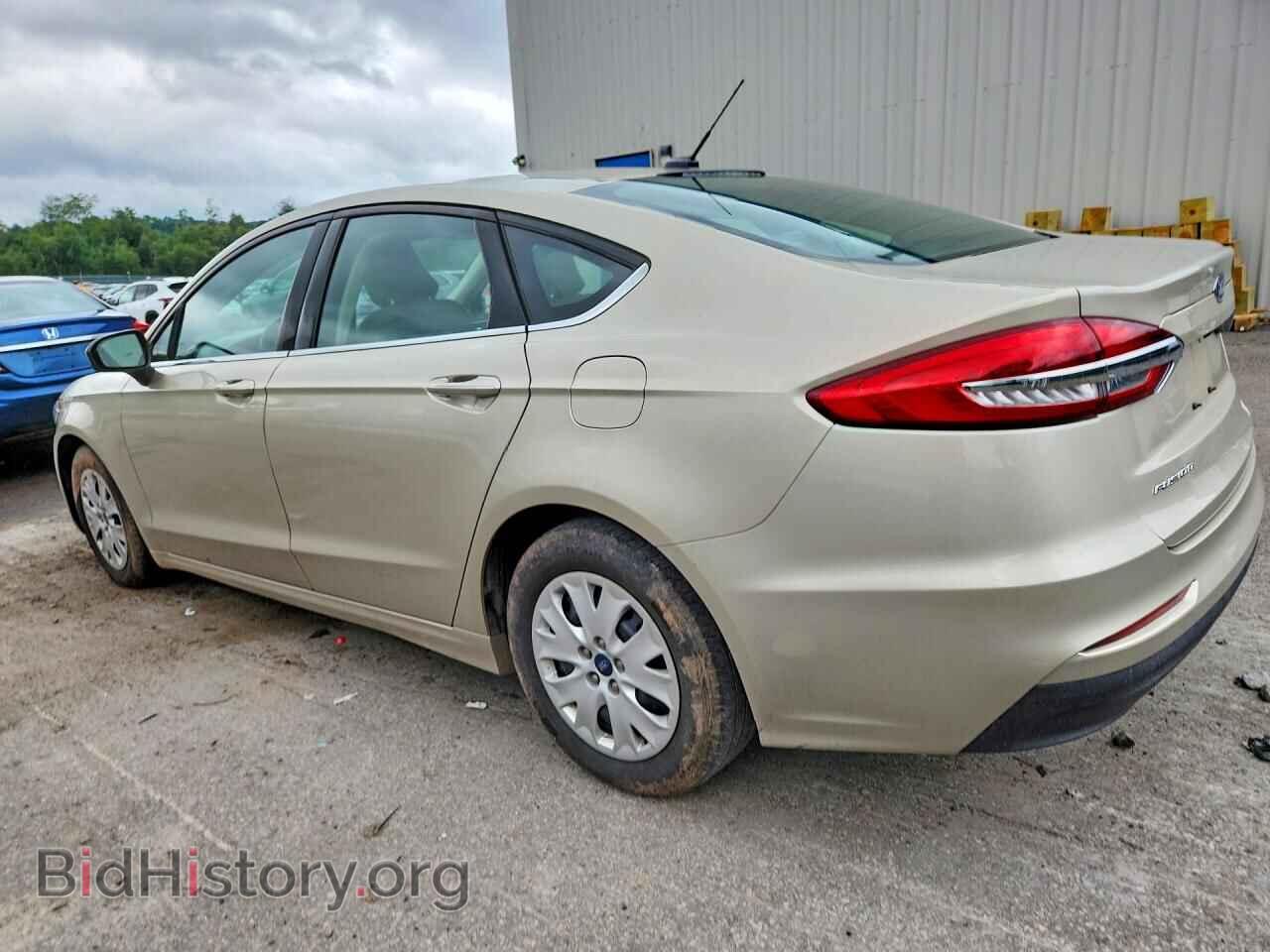 2019 FORD FUSION - VIN: 3FA6P0G79KR245641 - Фото 2