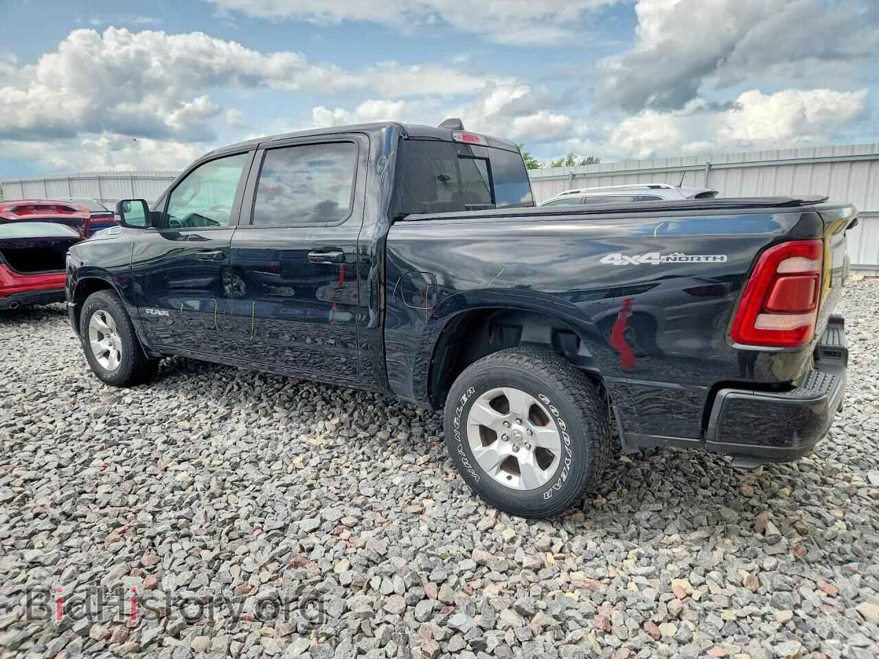 2020 RAM 1500 - VIN: 1C6SRFFT9LN334576 - Фото 2