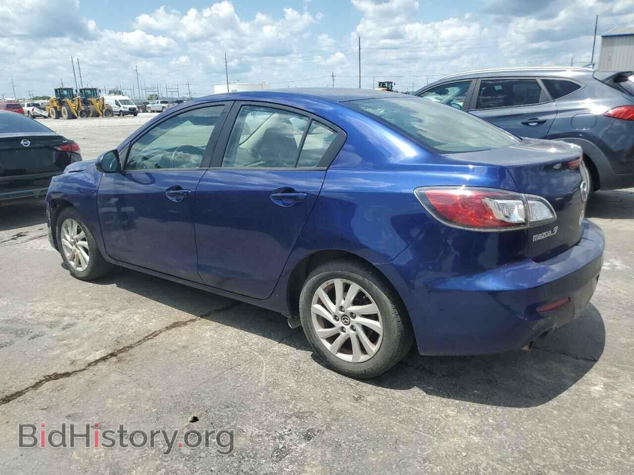 2013 MAZDA 3 - VIN: JM1BL1VP4D1781990 - Photo 2