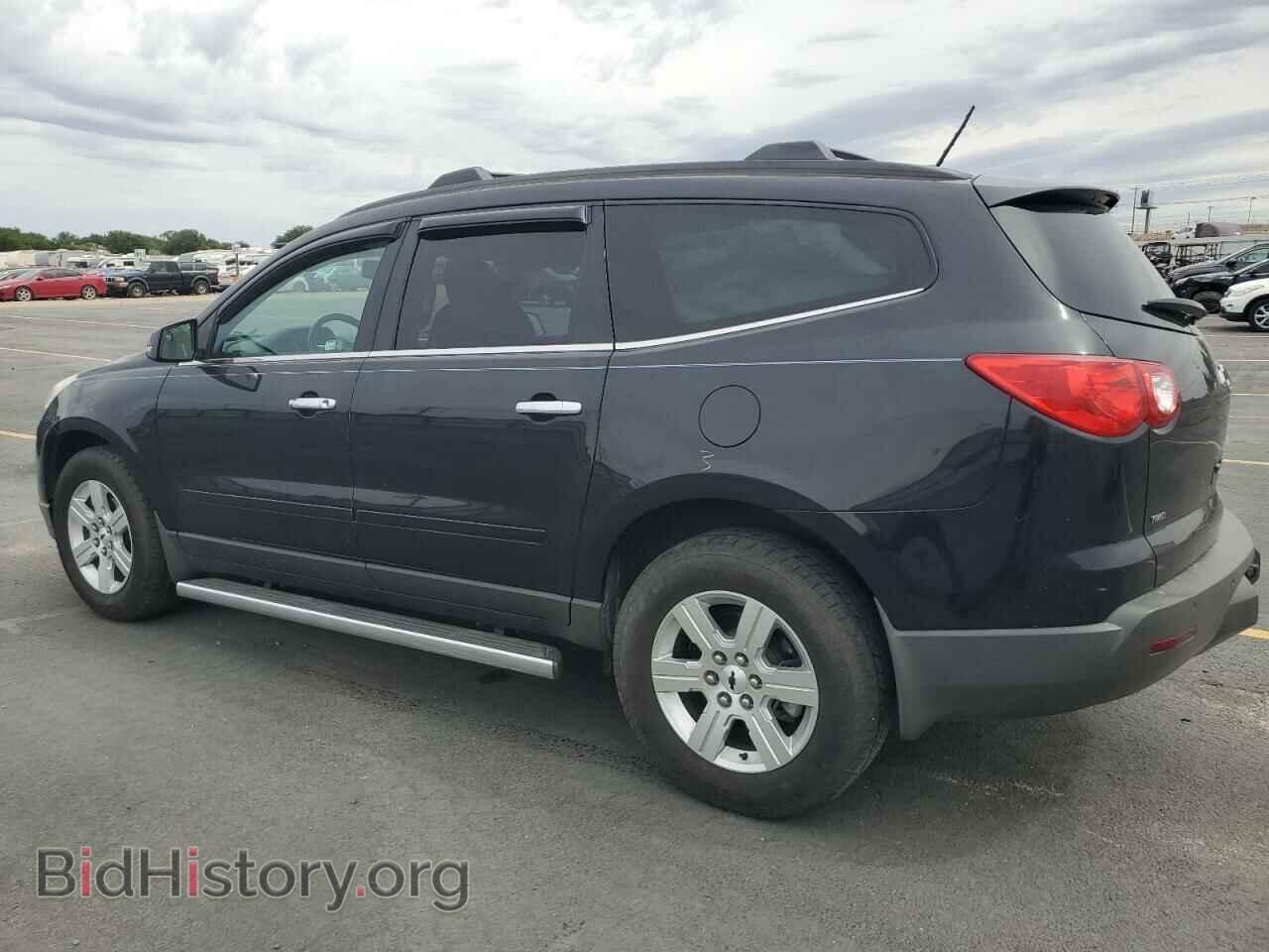 2012 CHEVROLET TRAVERSE - VIN: 1GNKVJED2CJ208866 - Фото 2