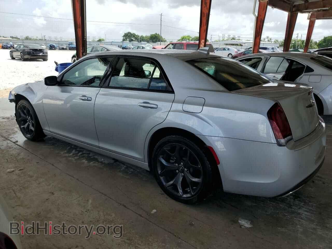 2023 CHRYSLER 300 - VIN: 2C3CCABG9PH641114 - Фото 2