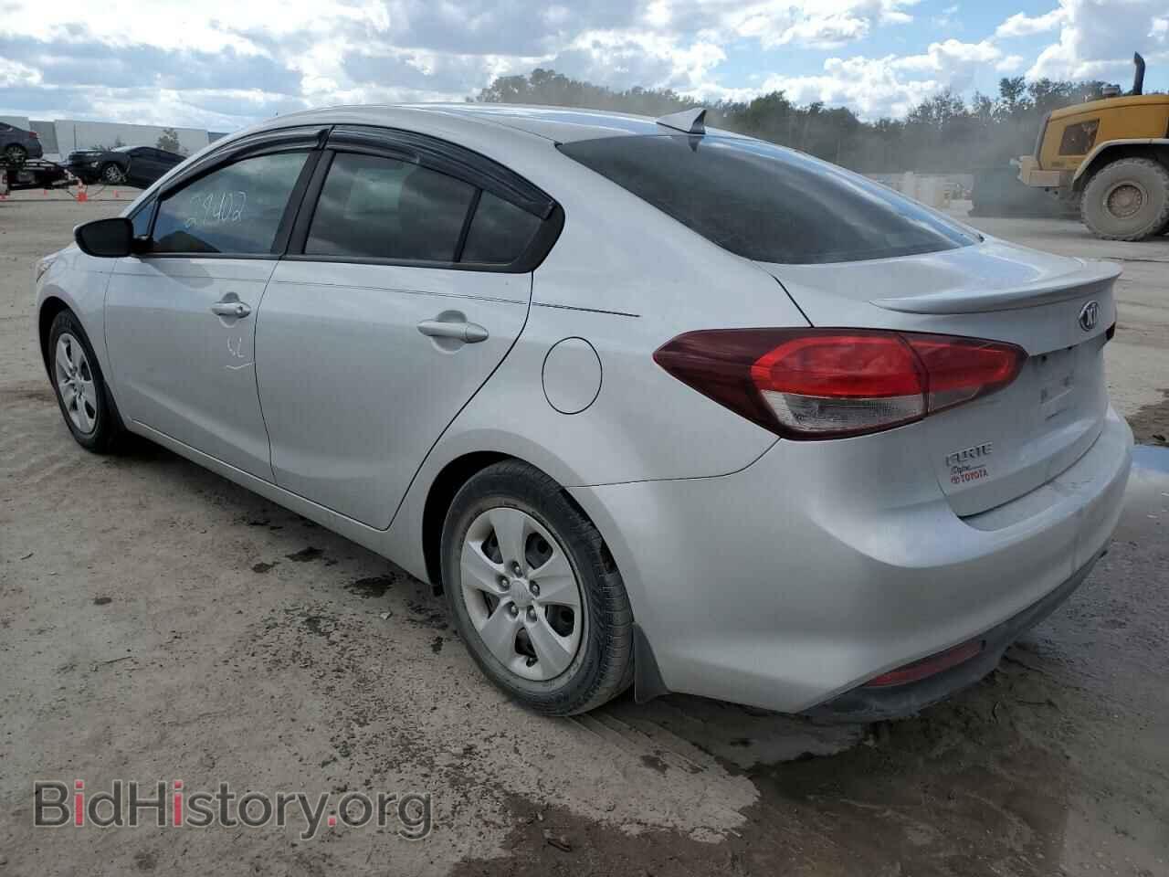 2018 KIA FORTE - VIN: 3KPFL4A7XJE243473 - Фото 3