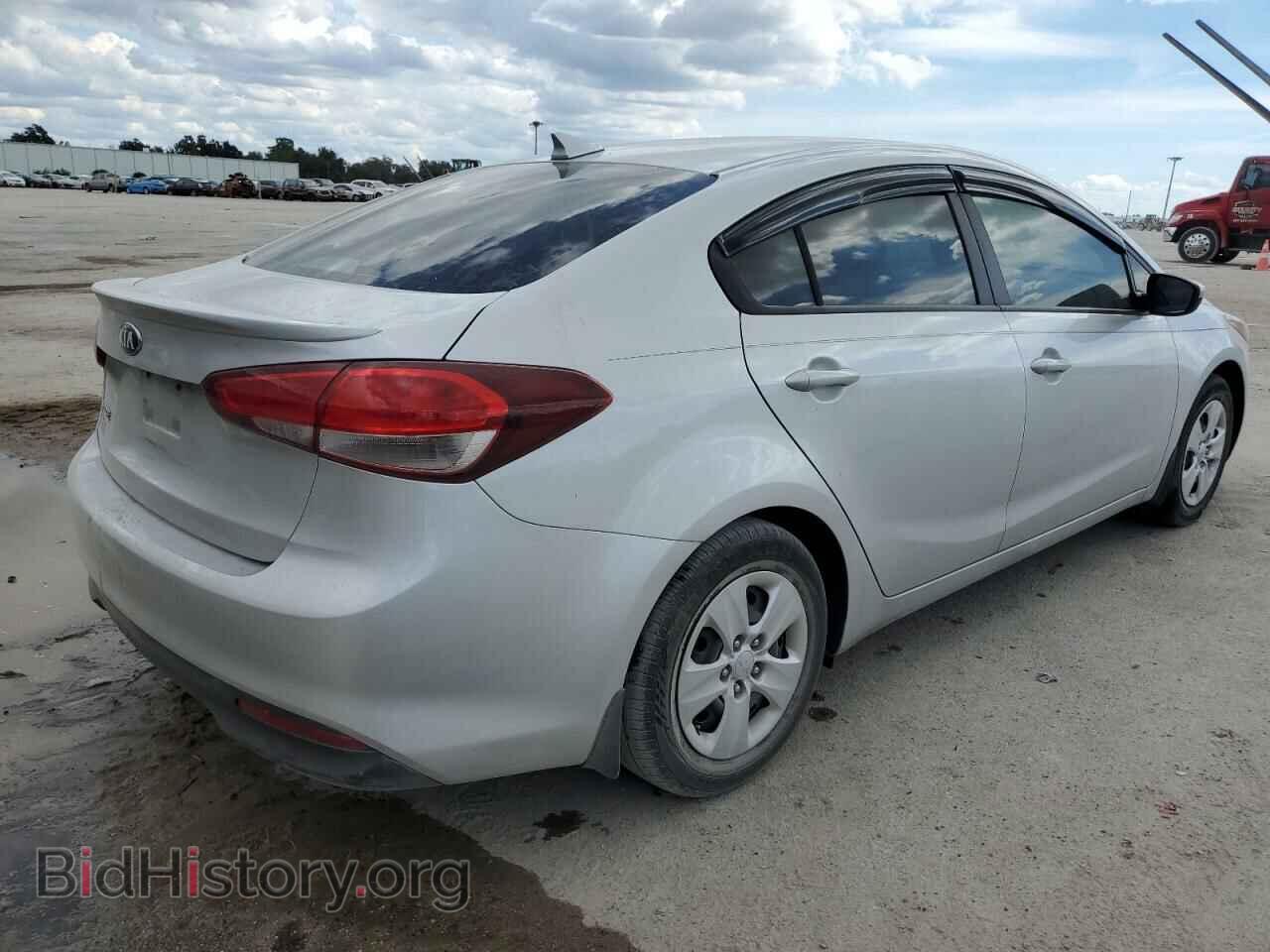 2018 KIA FORTE - VIN: 3KPFL4A7XJE243473 - Фото 4