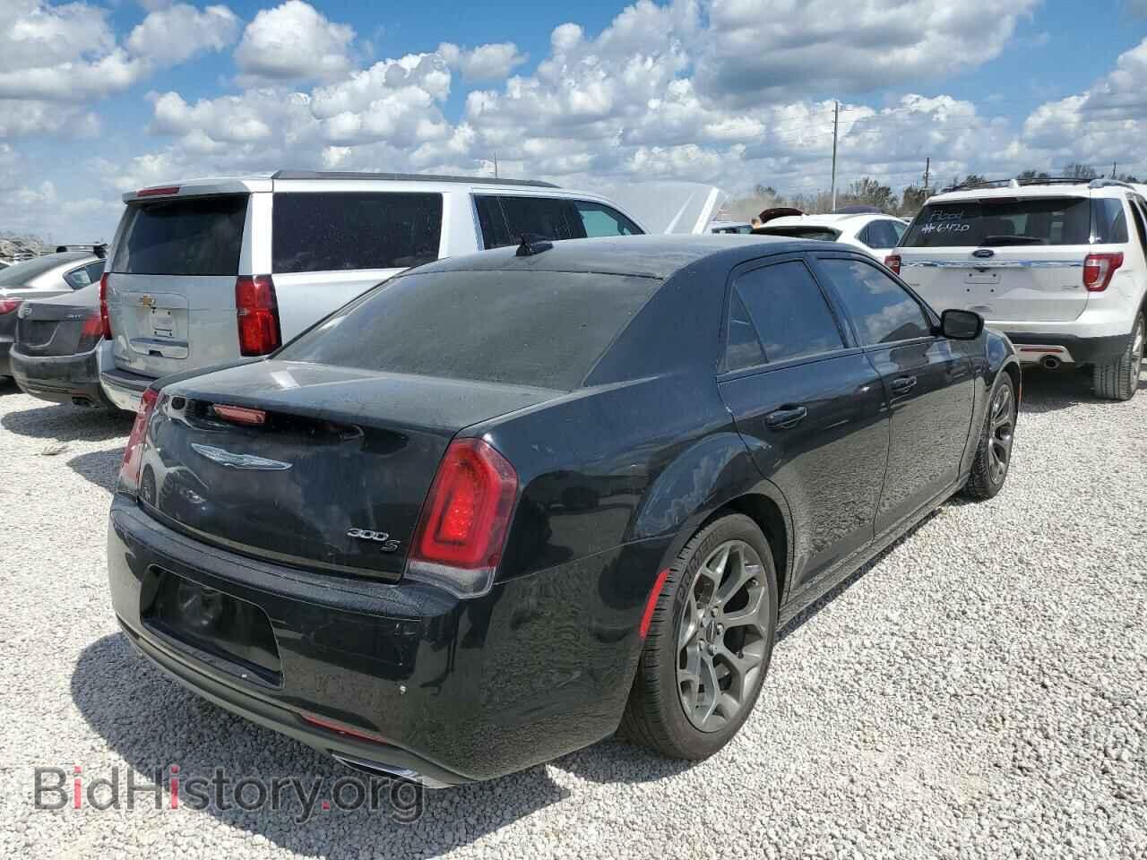 2017 CHRYSLER 300 - VIN: 2C3CCABG5HH584489 - Фото 4