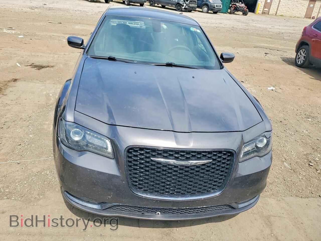 2019 CHRYSLER 300 - VIN: 2C3CCAGG3KH640588 - Photo 5
