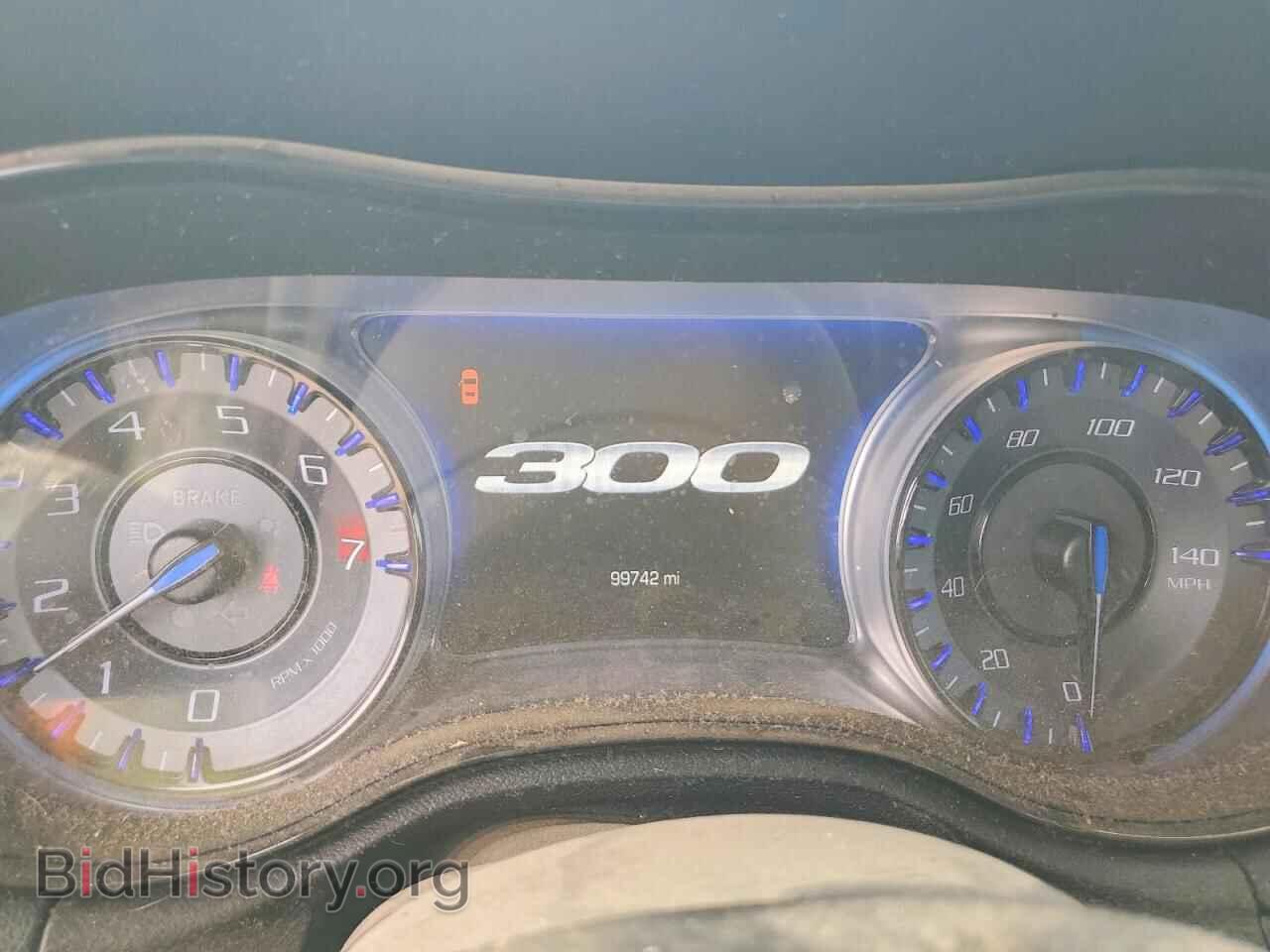 2019 CHRYSLER 300 - VIN: 2C3CCAGG3KH640588 - Photo 9