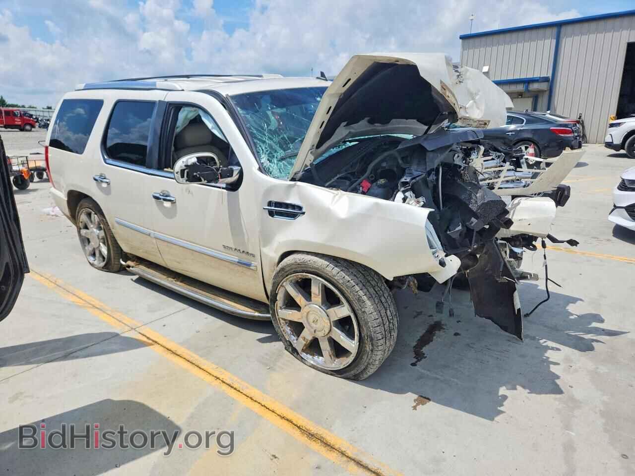 2011 CADILLAC ESCALADE - VIN: 1GYS4BEF7BR126709 - Photo 4